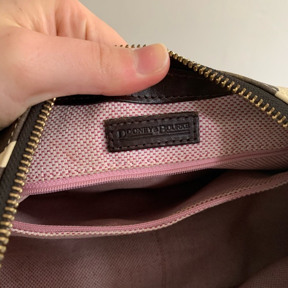 Dooney & Bourke • safari giraffe hobo shoulder bag - Picture 5 of 8